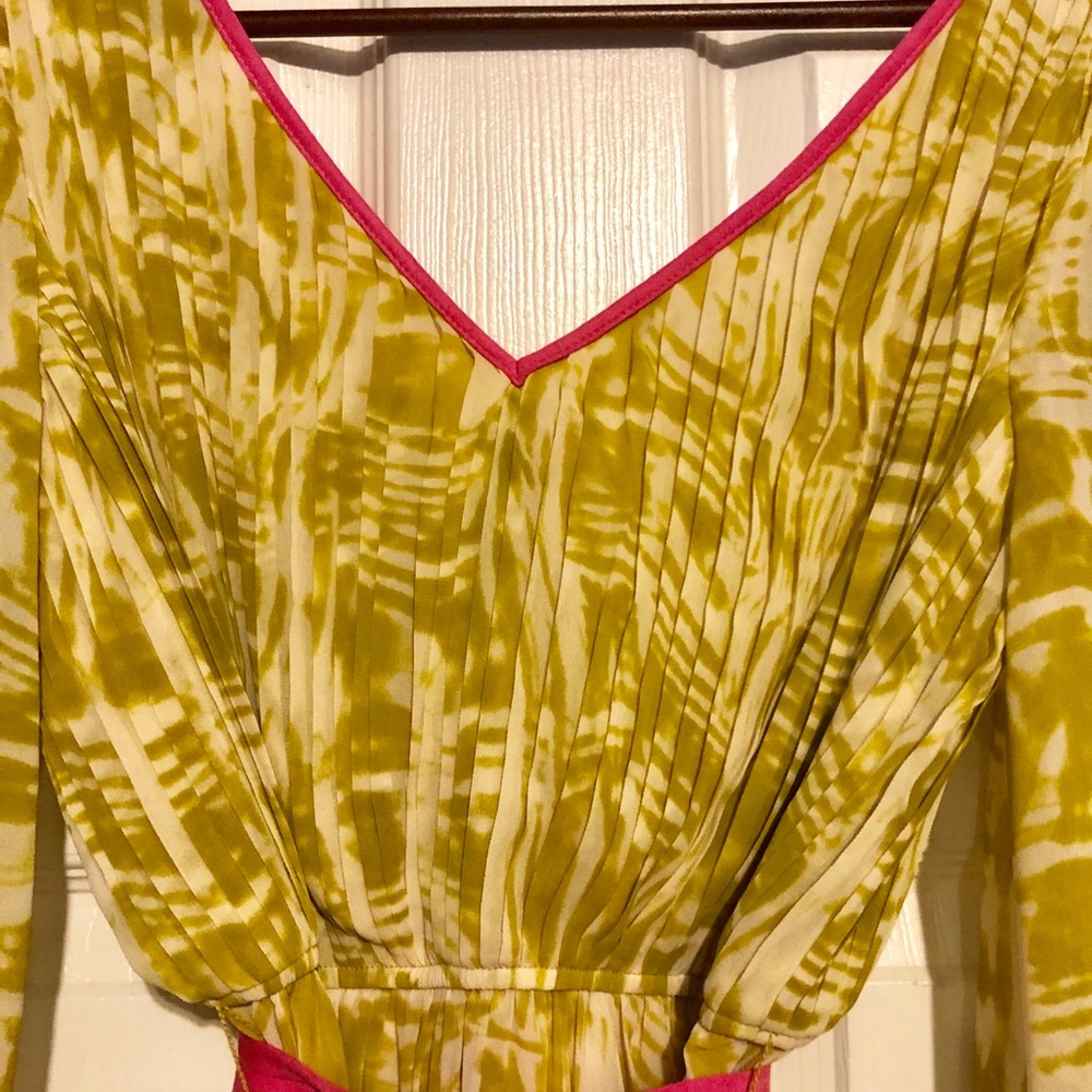 This dress is 🔥Ark & Co. Pleated Dress